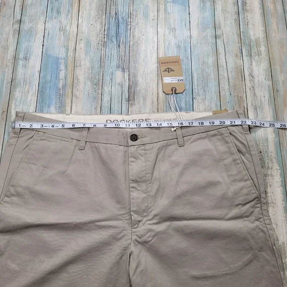 DOCKERS D3 Classic Fit Jeans. - Picture 4 of 10